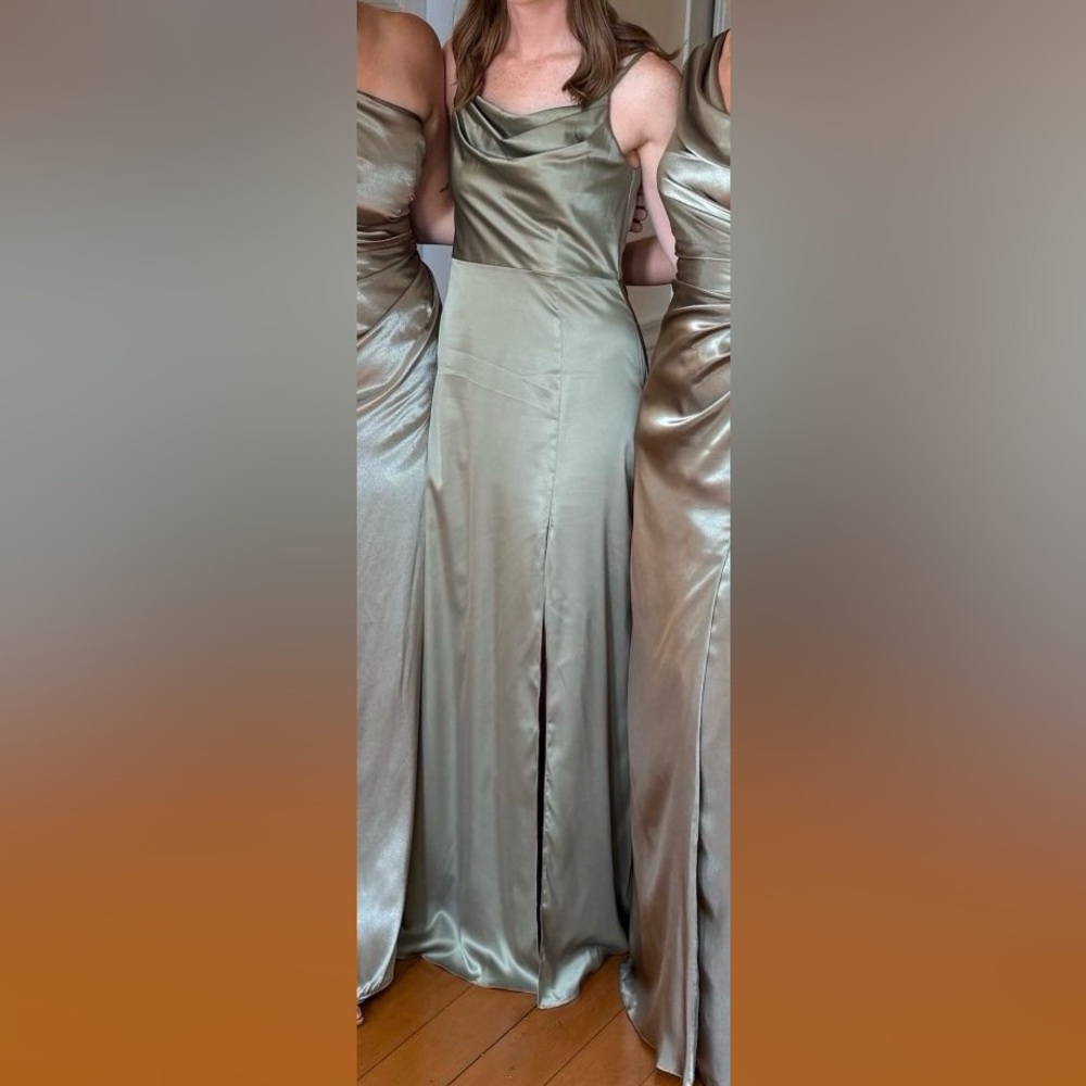 Eucalyptus/Sage Green Bridesmaid’s Dress David’s Bridal Size 6
